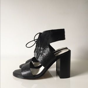 SENSO Black Valleri Lace Up Heels Sandals 38 7.5